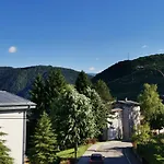 Dreamhouse Апартаменты *